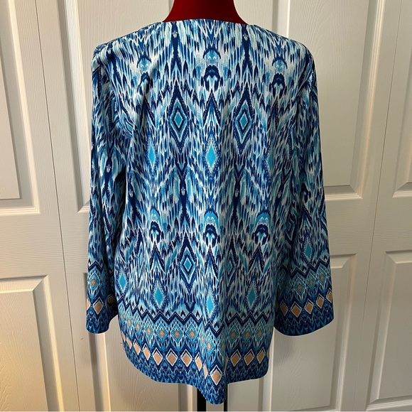 Belle by Kim Gravel ikat print v-neck blouse - Picture 2 of 11